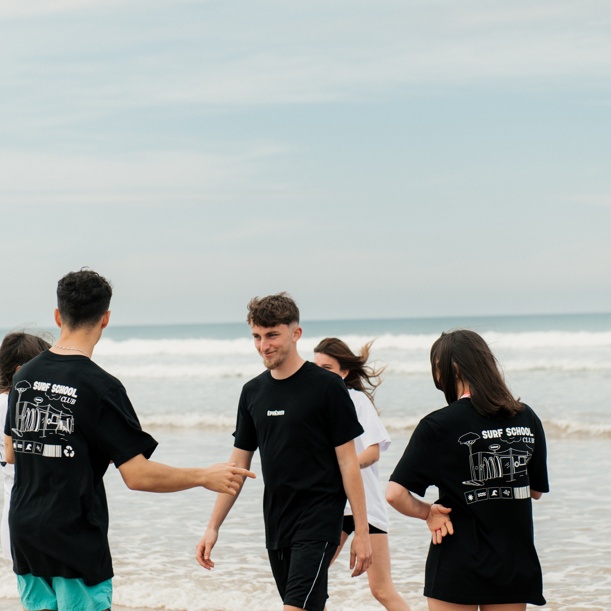 T-Shirt Oversize Surf School